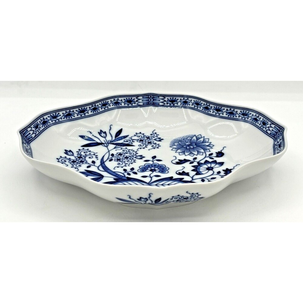 Hutschenreuther Serving Bowl Dish Blue Onion Design Scalloped Rim Germany VTG‎